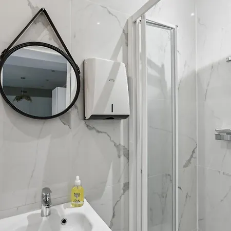 Beau 3 Pieces Rue Poissonniere Apartment Paris